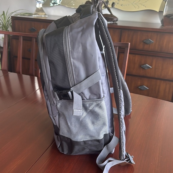 dejuno Crestone 19” Backpack commuter deluxe,laptop pocket,padded straps,travel - Picture 3 of 13
